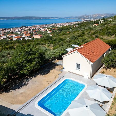 Private Villa Golden Hour With A View Of Split Area Kaštel Sućurac Exteriör bild