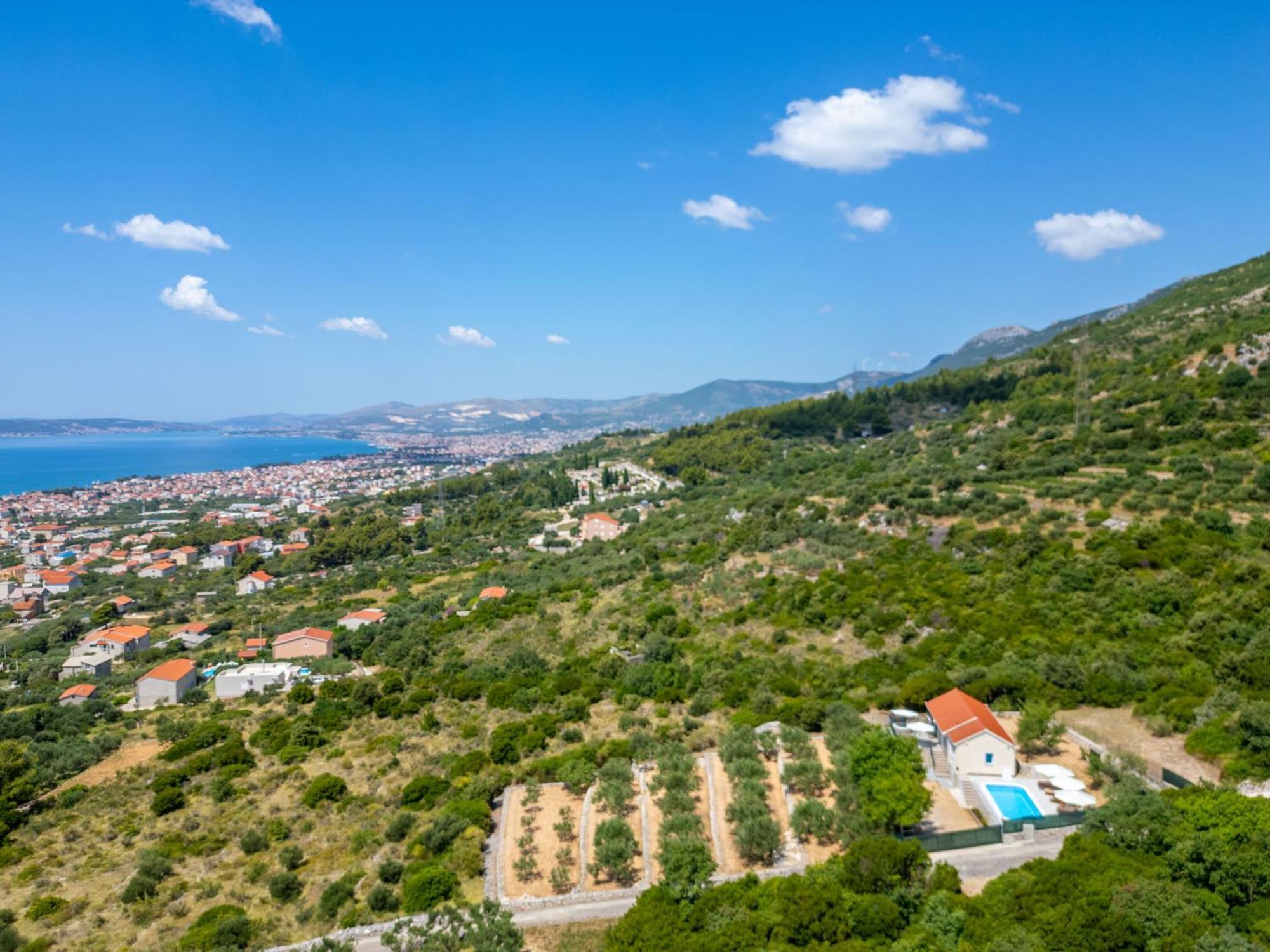 Private Villa Golden Hour With A View Of Split Area Kaštel Sućurac Exteriör bild