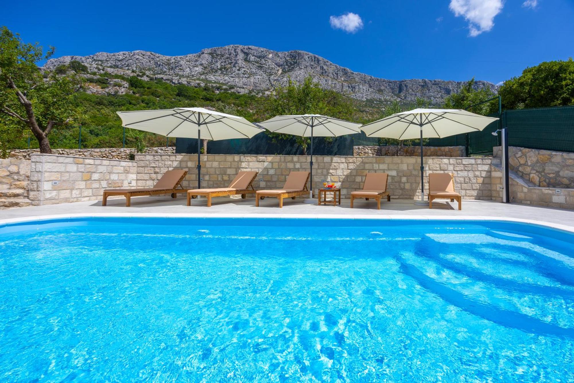 Private Villa Golden Hour With A View Of Split Area Kaštel Sućurac Exteriör bild