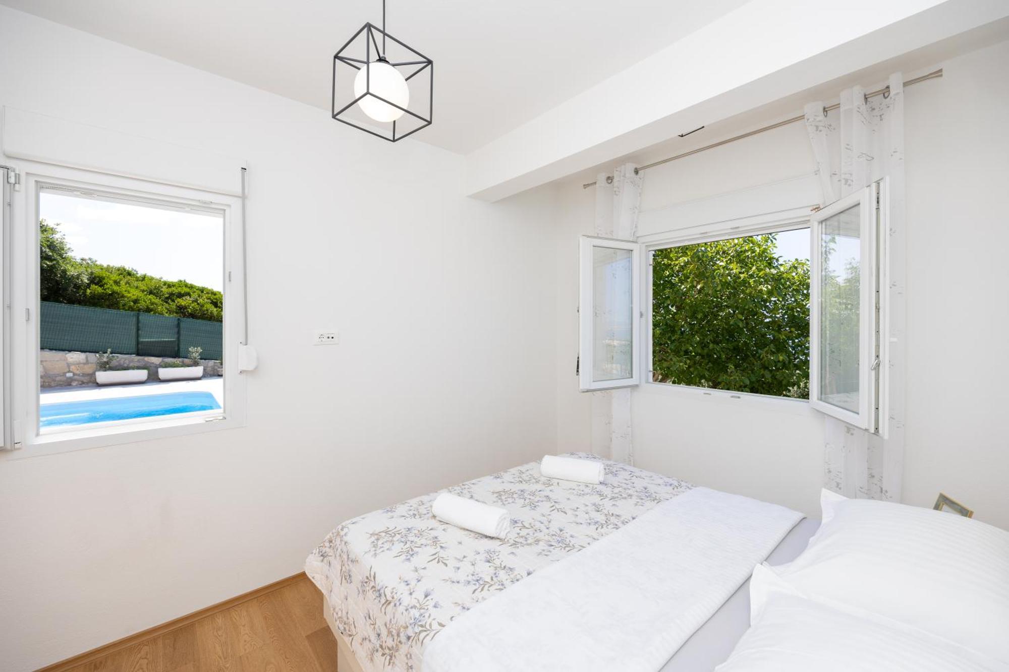 Private Villa Golden Hour With A View Of Split Area Kaštel Sućurac Exteriör bild