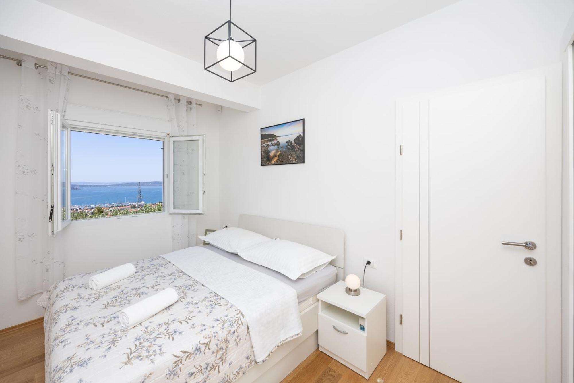 Private Villa Golden Hour With A View Of Split Area Kaštel Sućurac Exteriör bild